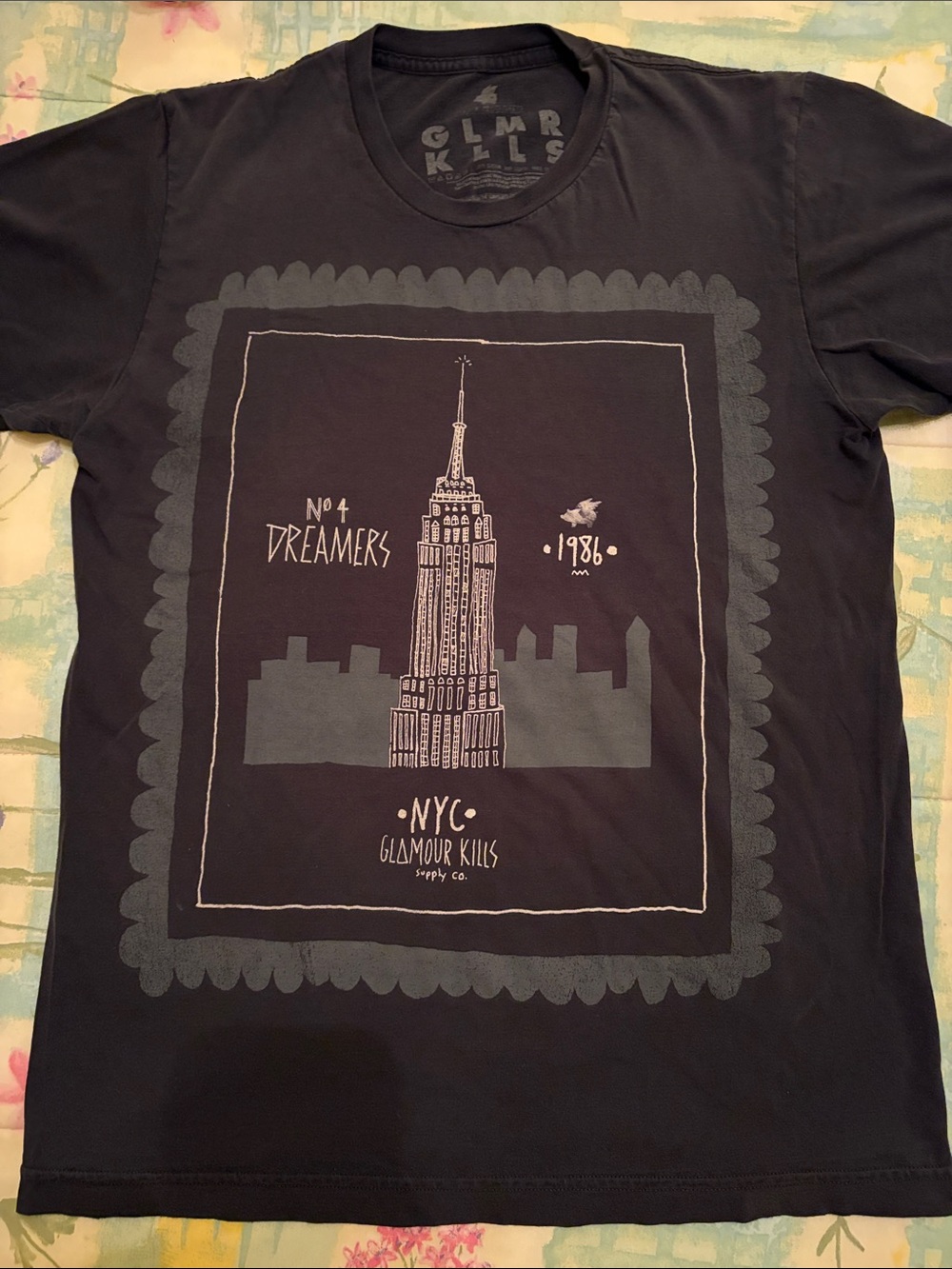 Good condition! Glamour Kills | Unisex T-shirt | Size Medium
